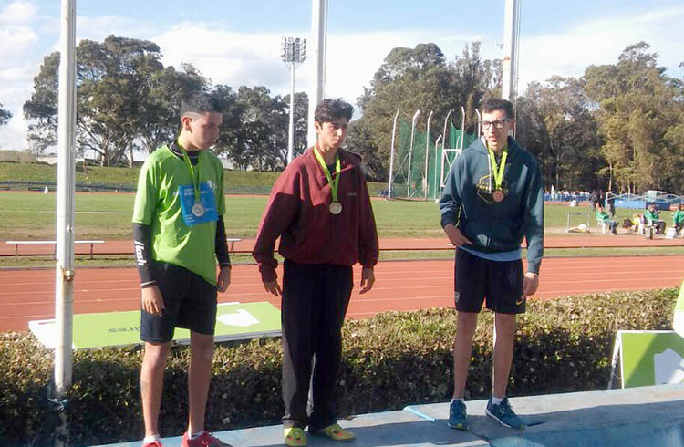 Juan pomilio 3° en salto en largo PC 37 (atletismo especial)