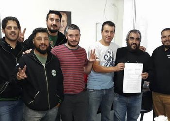 Representantes de la Federación Grafica Bonaerense junto a los concejales de Unidad Ciudadana Reinaldo Torres, Carlos Paz y Manuel Anigstein