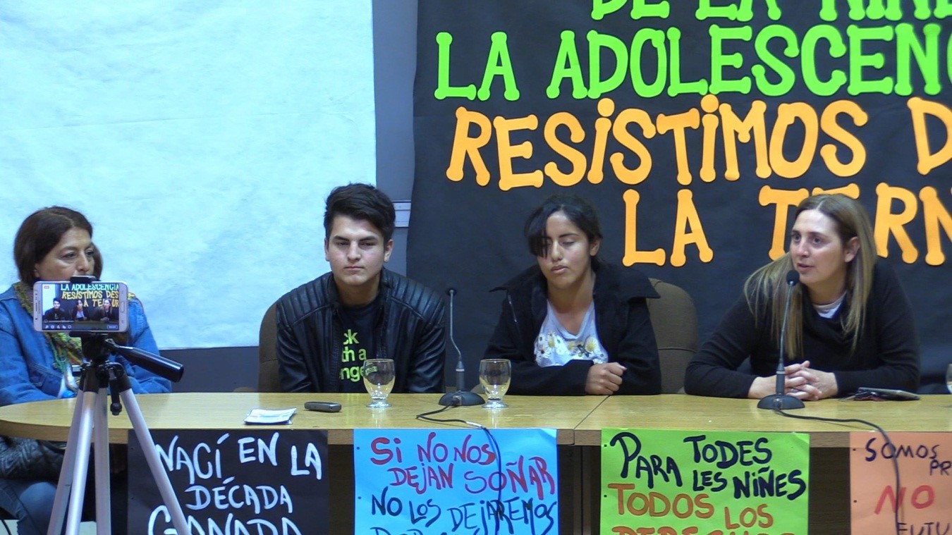 Primer Foro por los Derechos de la Niñez y la Adolescencia