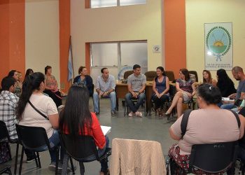 Reunión del Intendente Mauro García con promotores territoriales y el equipo de la Secretaría de Salud Pública y Desarrollo Social