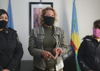 De Izq. a Derecha: Comisaria, Fernanda Girotti; Secretaria de Seguridad de General Rodríguez, Ana Mottino; Coordinadora Zonal de Políticas de Genero de Gral. Rodríguez-Moreno, Alejandra Sergio