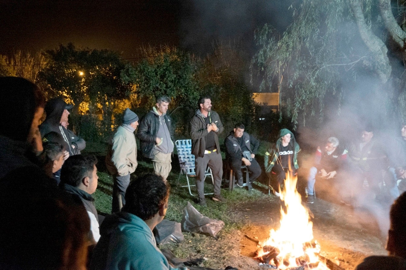 (Asamblea de los trabajadores de Lácteos Vidal tras enterarse de la decisión de la justicia)