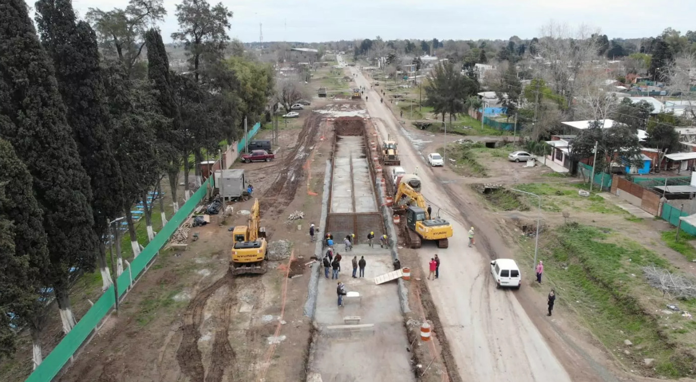 (trabajos para la realización del colector pluvial de la Avenida Ricardo Balbín)