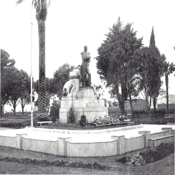 (Monumento a General Martín Rodríguez)